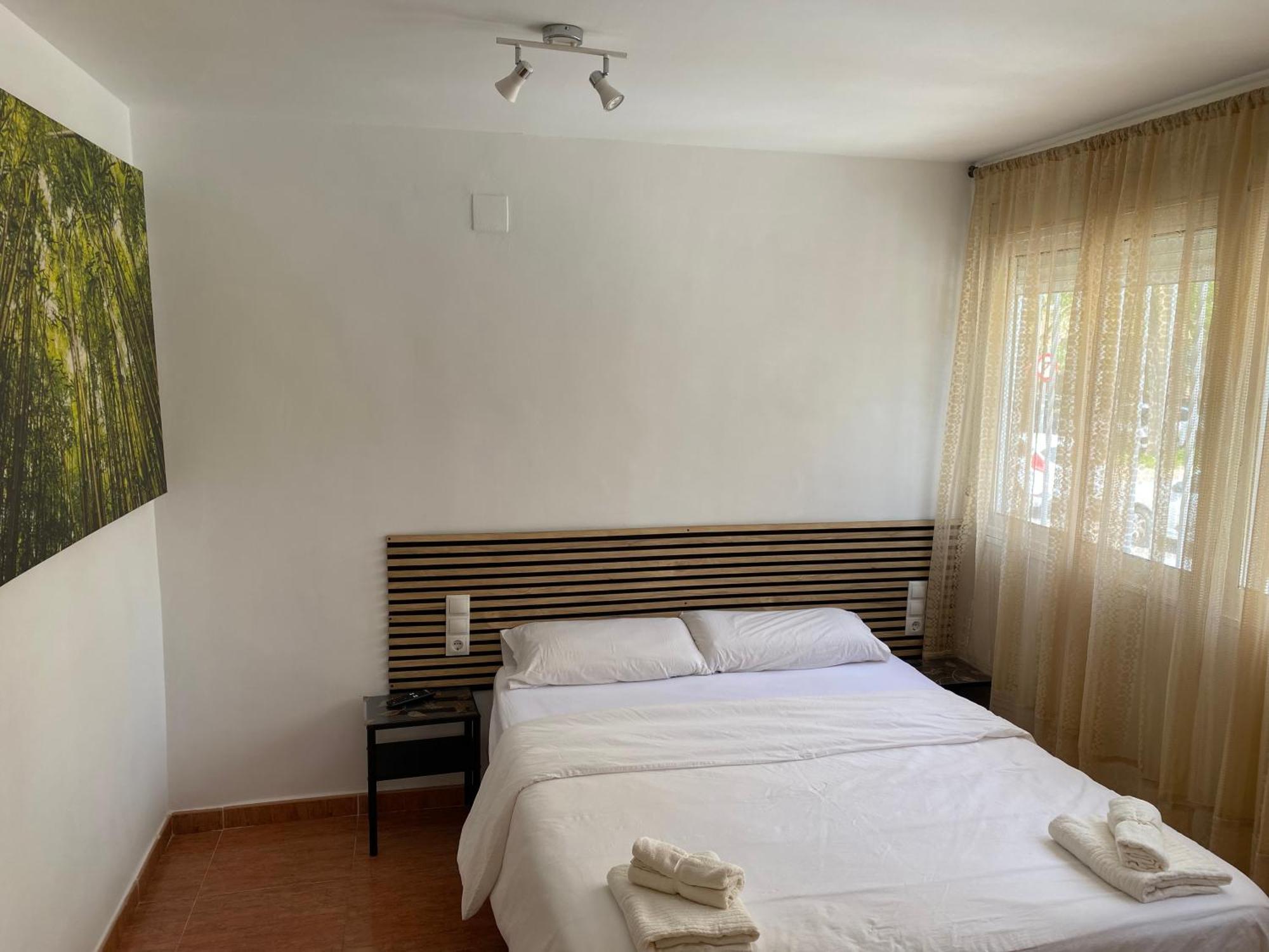 Habitaciones Con Bano Y Cocina Privada Valencia Kültér fotó